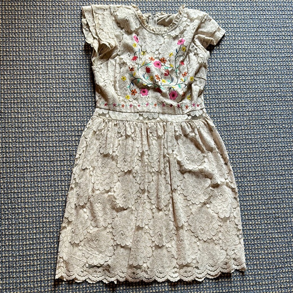 NWT Floral Embroidered Lace Dress size 13